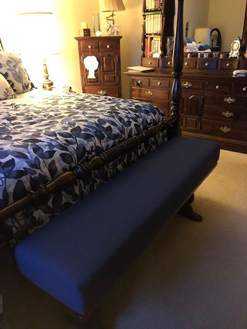 Echo Midnight indoor bench cushion