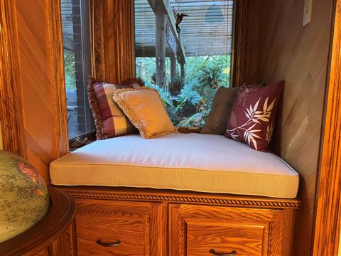 Cushion looks great!