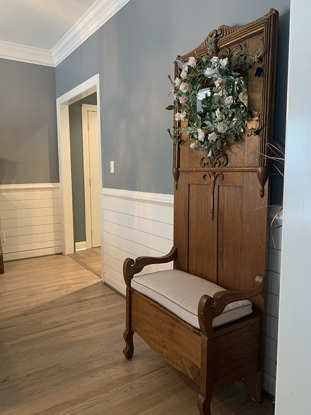 Customer For Hall Tree