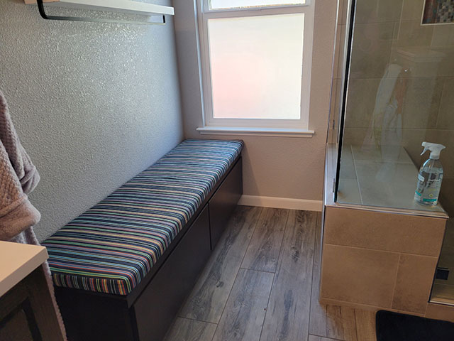 Custom bench cushion