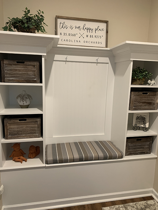 1 bench SX in Milano Char fabric, no trim, no ties with Polyurethane foam with fiber batting 1 bench SX in Milano Char fabric, no trim, no ties with Polyurethane foam with fiber batting