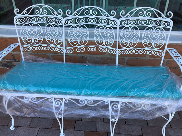 Bench, Waterfall, 54 x 16 x 2, Sunbrella Aruba (5416-0000), Reticulated Foam
With Fiber Batting, 2 ties at back corners