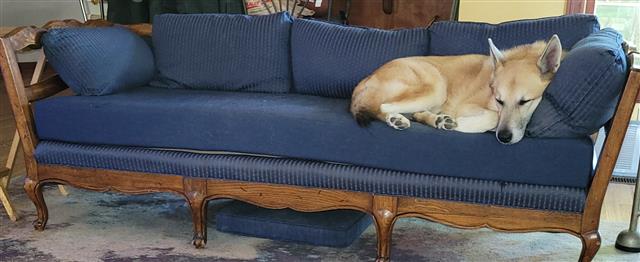 One custom bench cushion made in boxed construction with Sunbrella Spectrum Indigo fabric.  This cushion has a  5″ thickness.